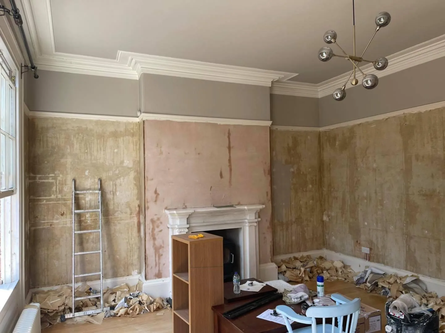 LivingRoom-Before-001