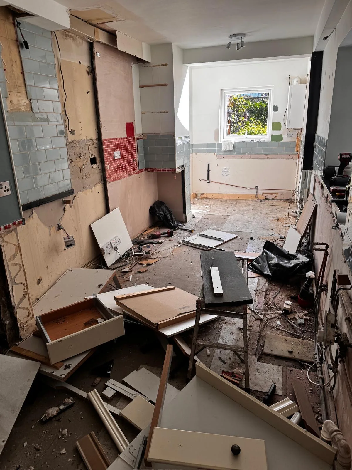 Kitchen-Before-005